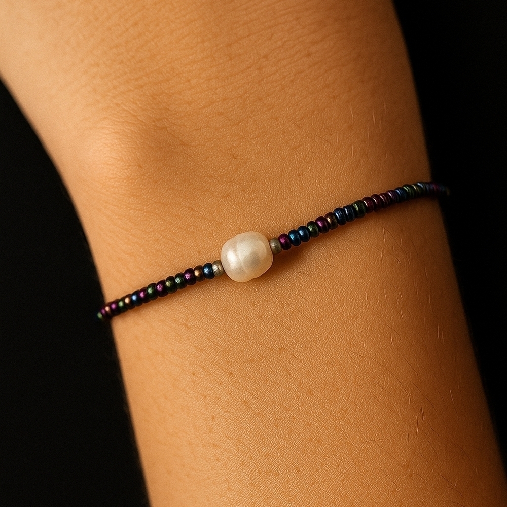 Elegant Multicolor Beaded Bracelet with REAL Pearl Accent New